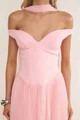 Quinnae Off-Shoulder Accordion Pleat Maxi Dress Pink